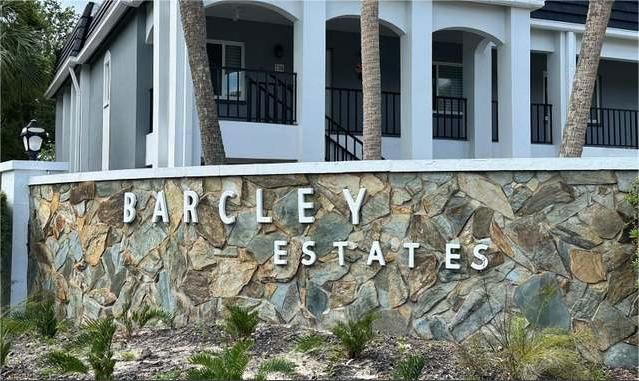 Barcley Estates Condo Community Sign