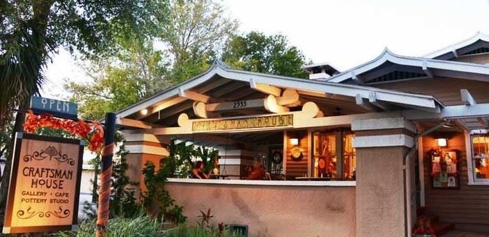 Bungalow home in kenwood st petersburg