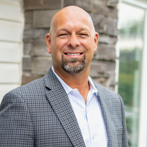 Portrait of Steve Meisenzahl, REALTOR®.